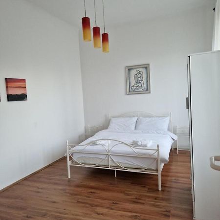 Queen Of Stay - Apartment Lili Fiume Kültér fotó