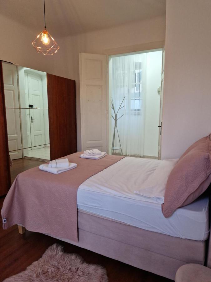 Queen Of Stay - Apartment Lili Fiume Kültér fotó