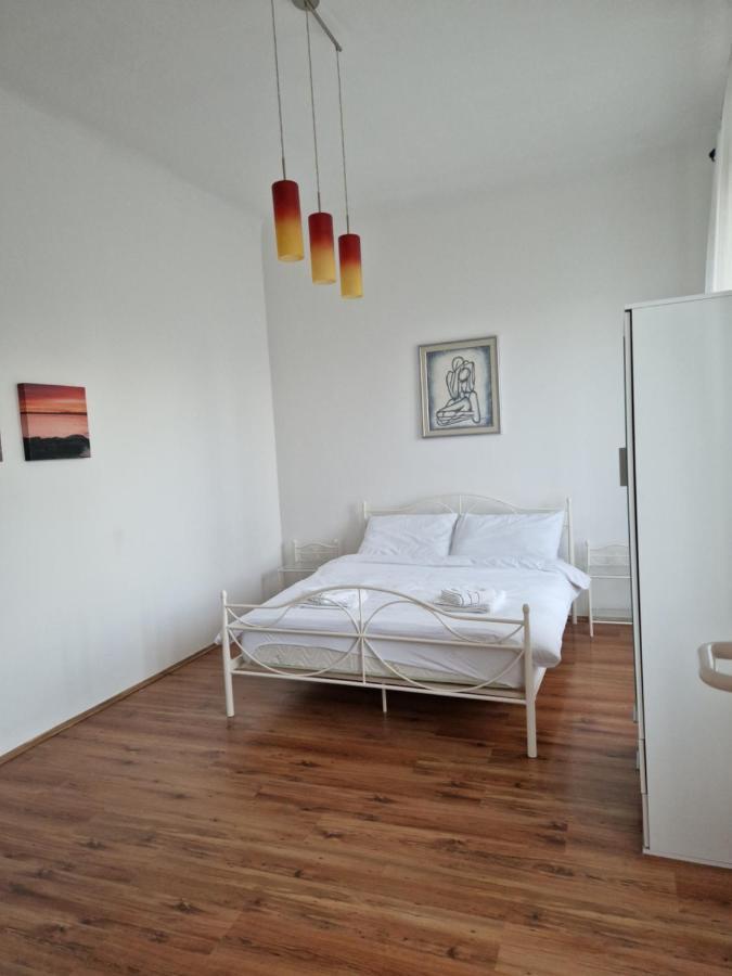 Queen Of Stay - Apartment Lili Fiume Kültér fotó